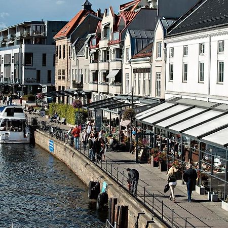 Moderne Leilighet Midt I Sentrum Av Фредрікстад Екстер'єр фото